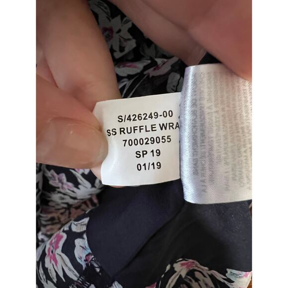 Banana Republic Women's Floral Print Ruffle Wrap Dress Pink/Navy Size 12 TALL - Picture 10 of 13